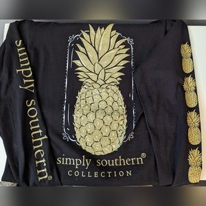 NWT Simply Southern Pineapple Long Sleeved T-shirt Size Small Tee